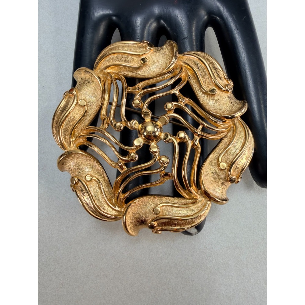Gorgeous Vintage Tortolani Signed Large Gold Tone Organic Swirl Brooch Pin